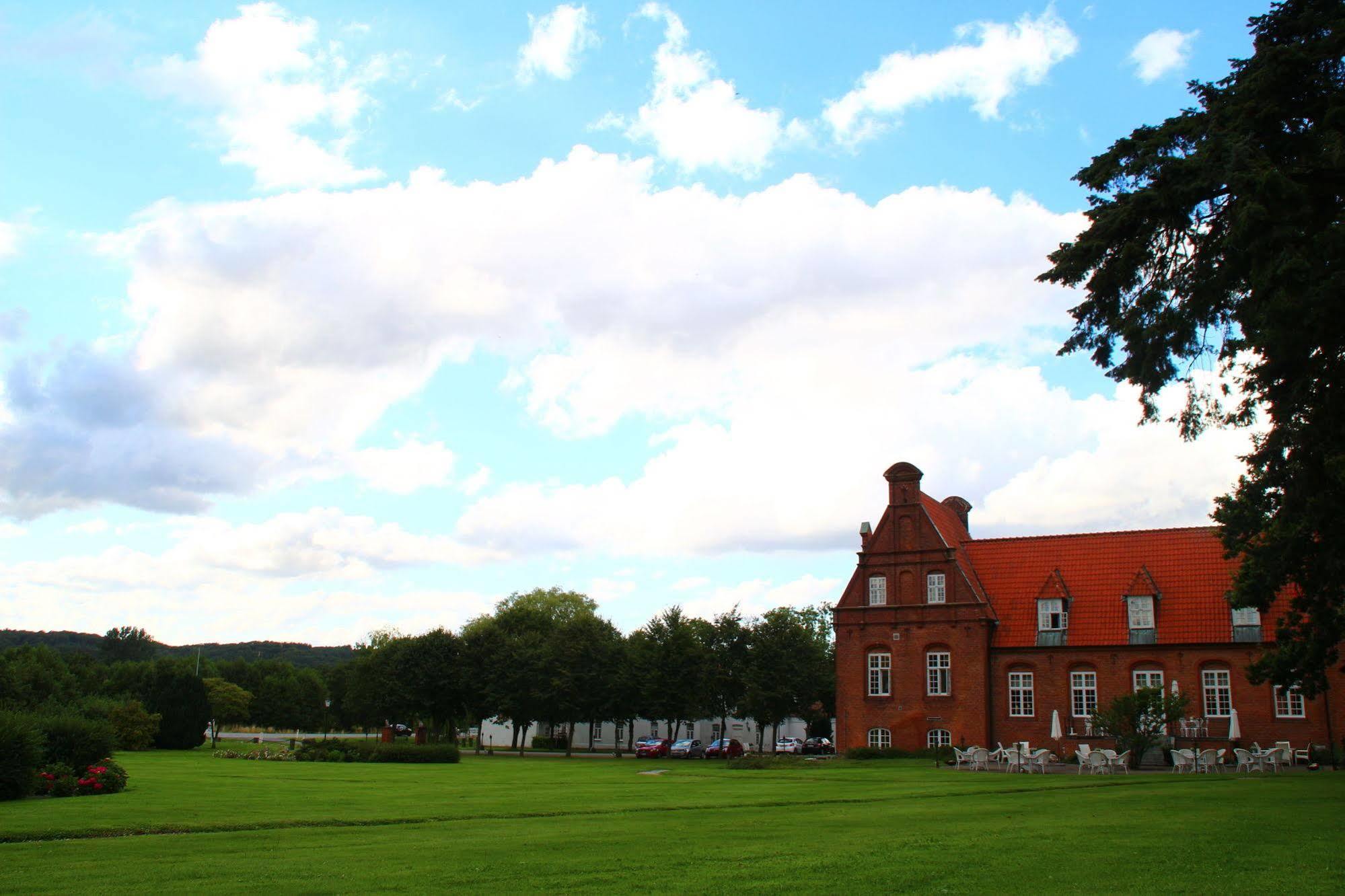 Sophiendal Manor Otel Låsby Dış mekan fotoğraf